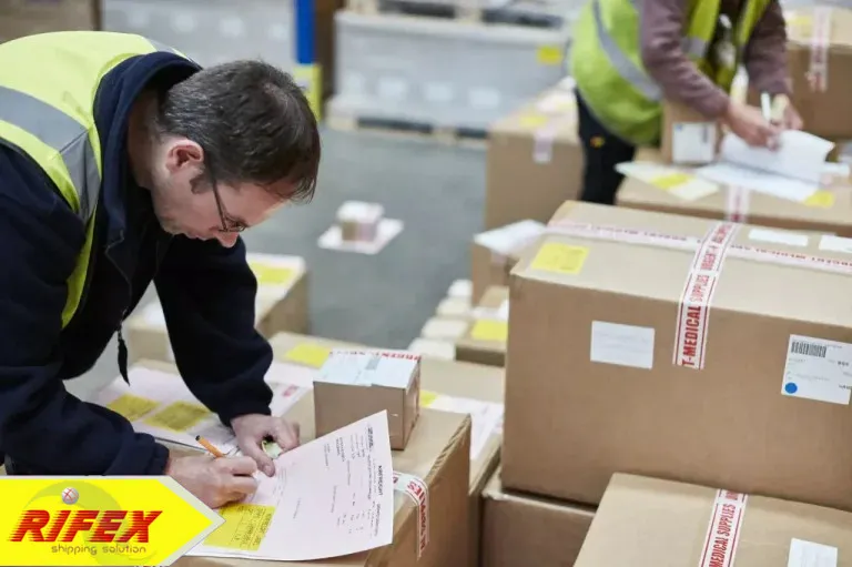 paket ekspor tertahan bea cukai